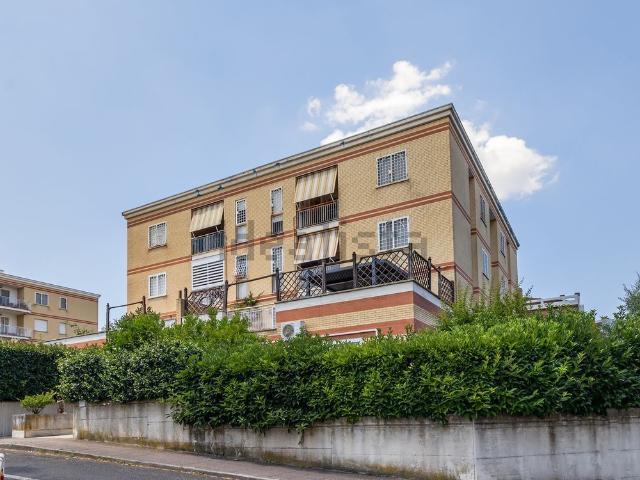 Appartamento in vendita di 104 m² in Via Renato Caccioppoli, 305