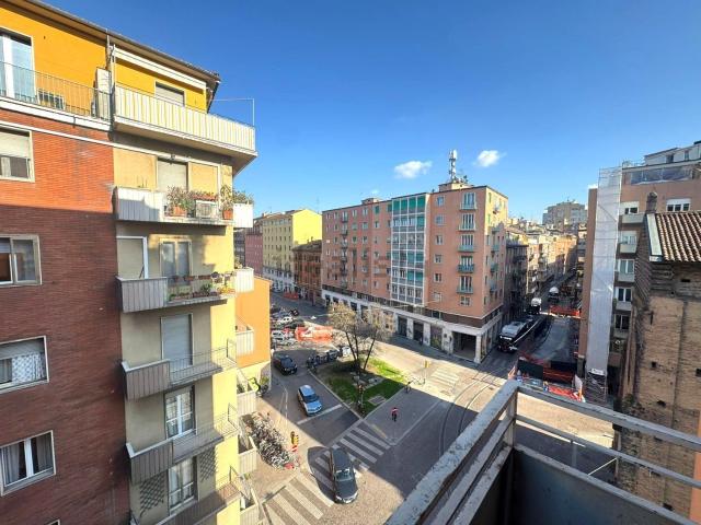 Appartamento in vendita di 104 m² in Via Riva di Reno