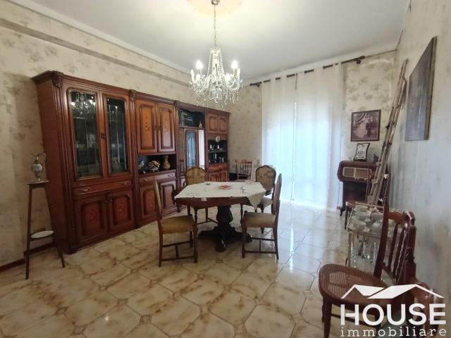 Appartamento in vendita di 104 m² in Via Terni