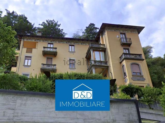 Appartamento in vendita di 104 m² in Via Tiro a Segno, 37