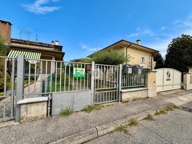 Appartamento in vendita di 104 m² in Via Tirso