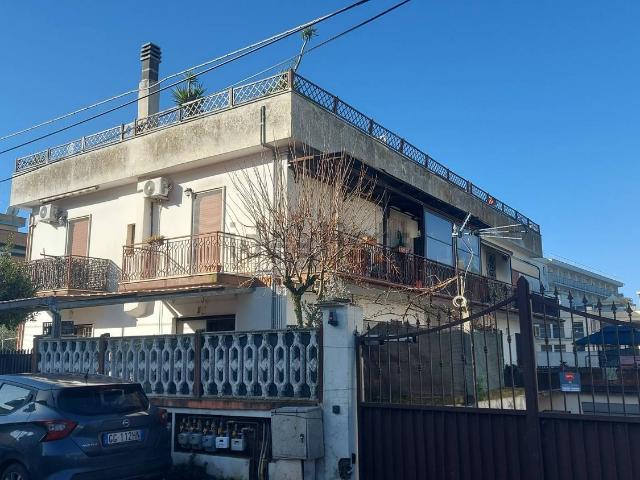 Appartamento in vendita di 104 m² in Via Udine, 49