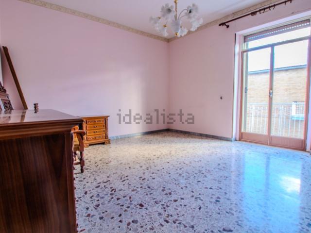 Appartamento in vendita di 104 m² in Via Ugo la Malfa, 53