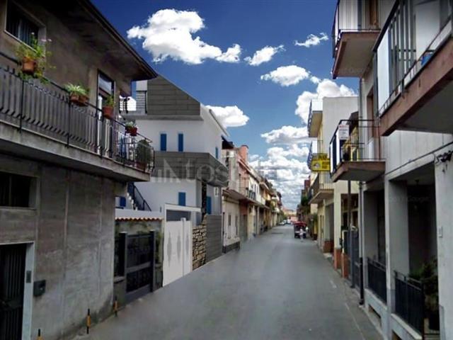 Appartamento in vendita di 104 m² in Via Ulivi