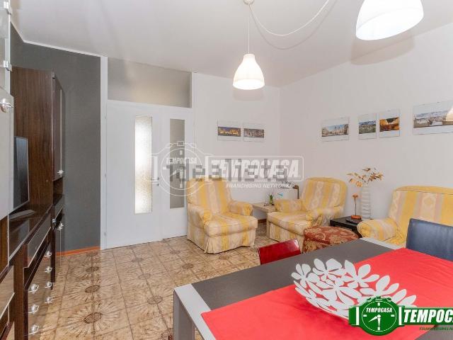 Appartamento in vendita di 104 m² in Via Viterbo, 51