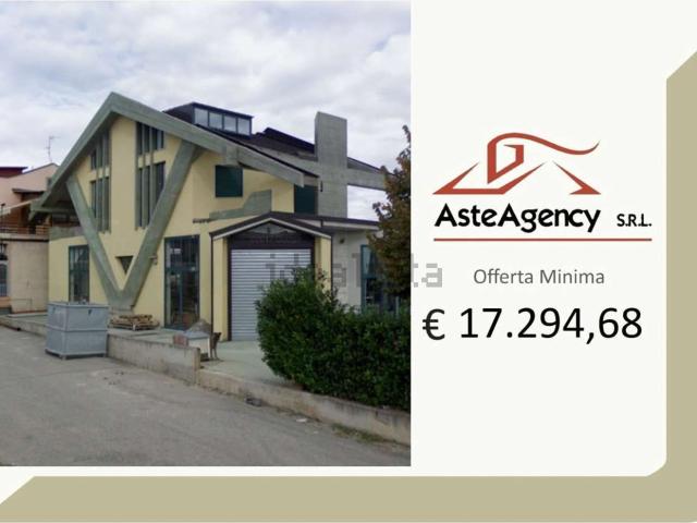 Appartamento in vendita di 104 m² in Via Zanardelli