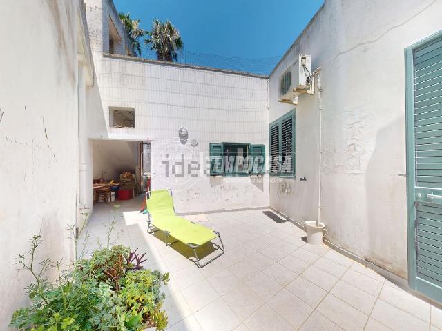 Appartamento in vendita di 104 m² in Corso Umberto, 177