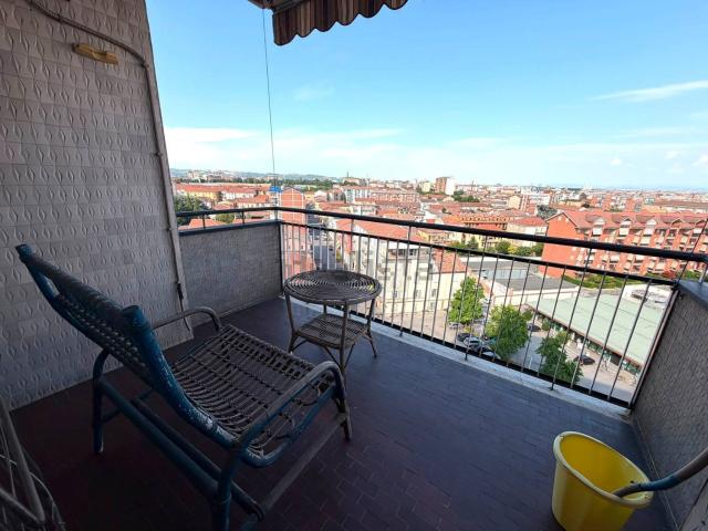 Appartamento in vendita di 104 m² in Corso Acqui, 77
