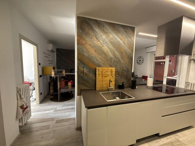 Appartamento in vendita di 104 m² in Corso Alessandria, 104