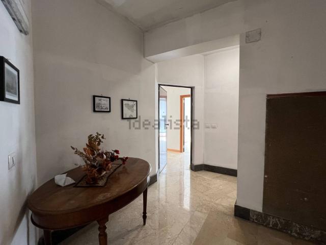 Appartamento in vendita di 104 m² in Corso Cavour, 180