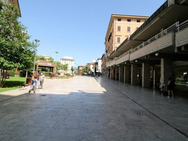 Appartamento in vendita di 104 m² in Corso Giacomo Matteotti