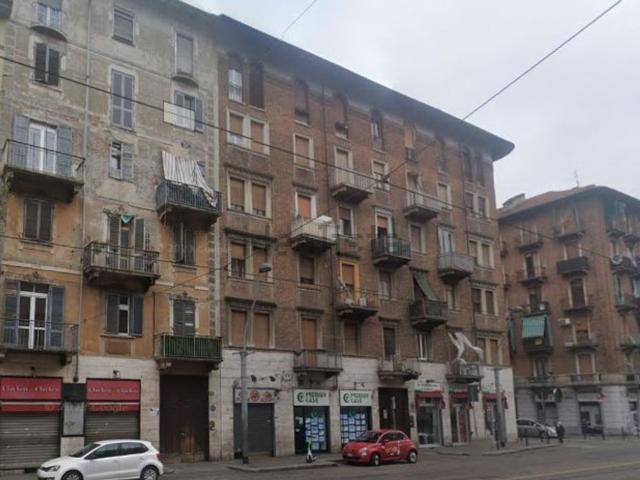 Appartamento in vendita di 104 m² in Corso Giulio Cesare, 160