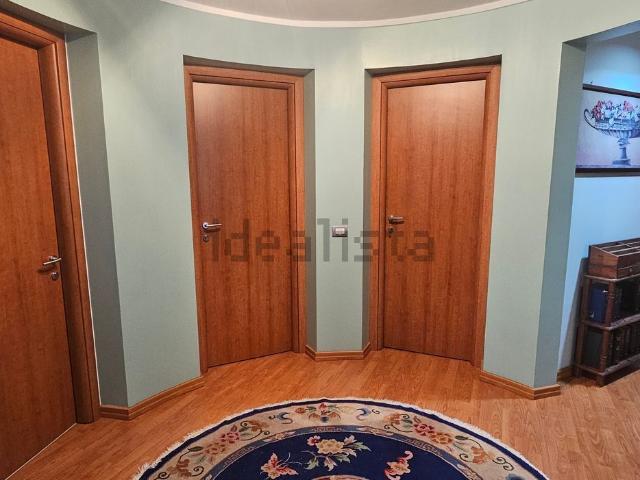 Appartamento in vendita di 104 m² in Corso Orazio Raimondo, 91