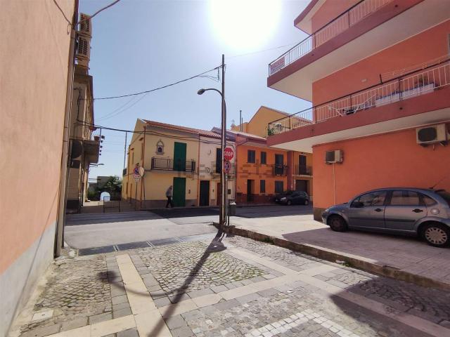 Appartamento in vendita di 104 m² in Largo Fontana