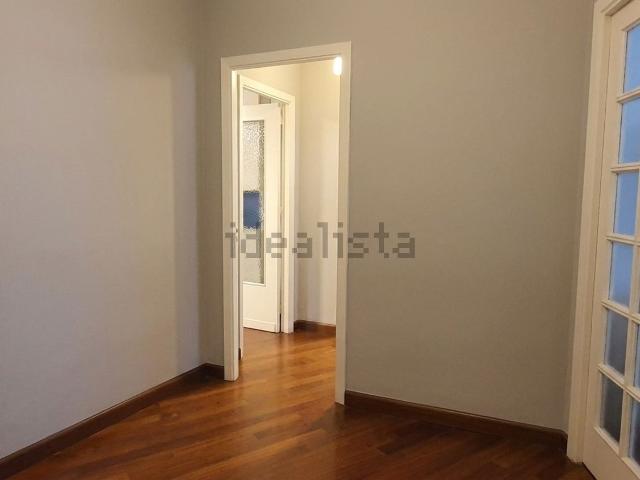 Appartamento in vendita di 104 m² in Piazza Vittorio Veneto, 20