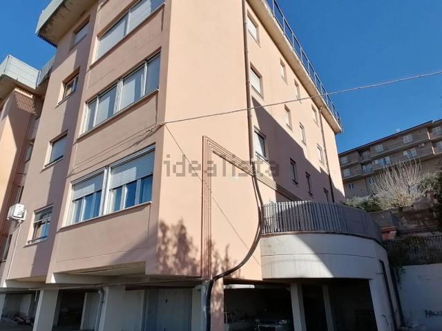 Appartamento in vendita di 104 m² in Strada Provinciale 58