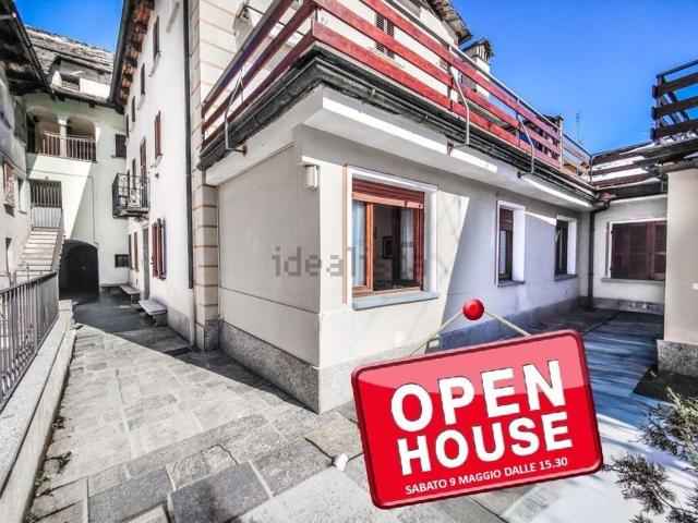 Appartamento in vendita di 105 m² in Via Conte Mellerio