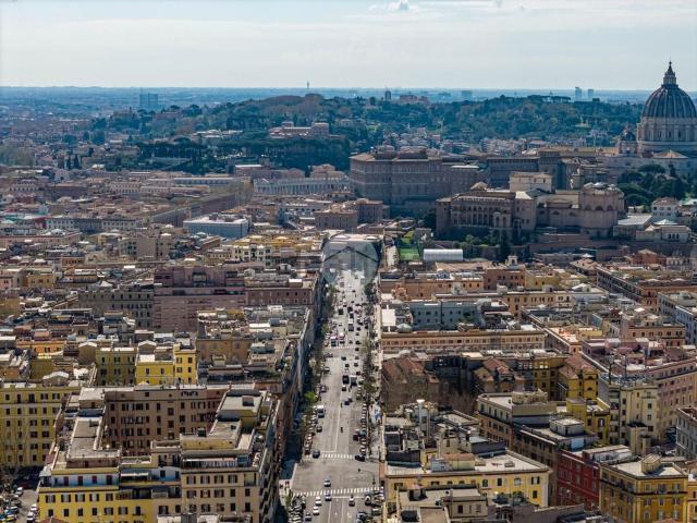 Appartamento in vendita di 105 m² in Via Costantino Morin