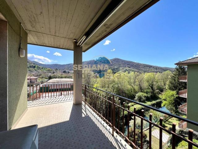 Appartamento in vendita di 105 m² in Via Calvi Fratelli