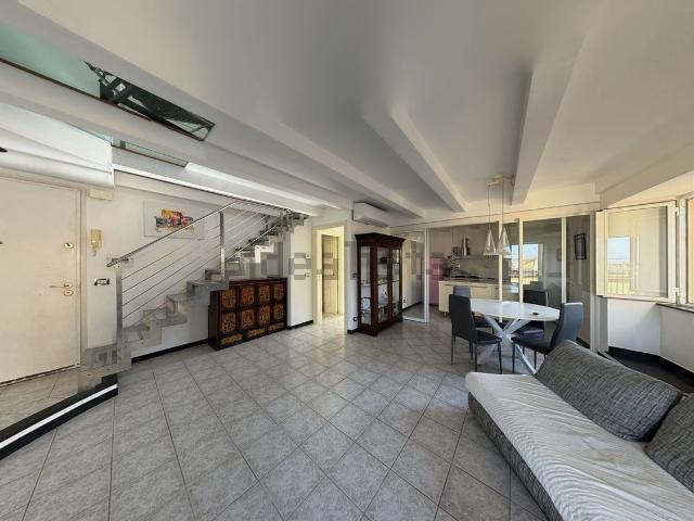 Appartamento in vendita di 105 m² in Via Capitan Romeo, 1
