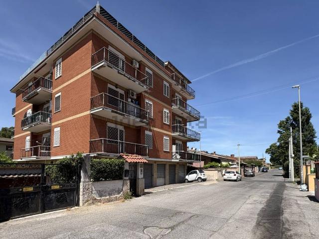 Appartamento in vendita di 105 m² in Via Capizzone