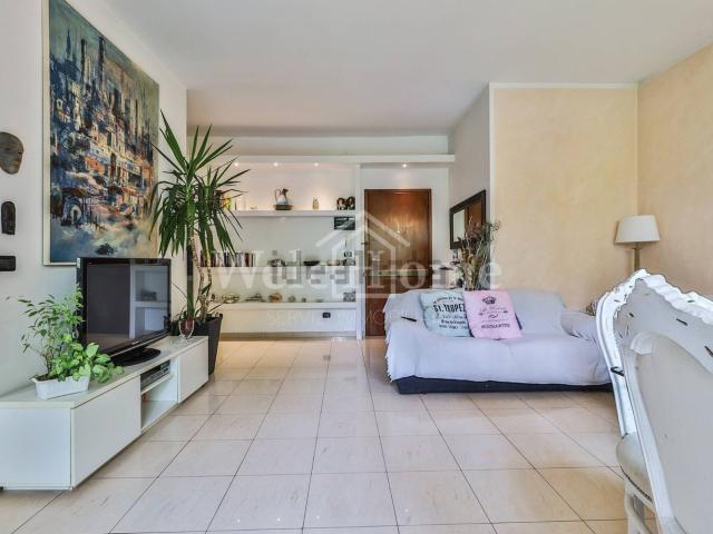 Appartamento in vendita di 105 m² in Via Carlo Jussi
