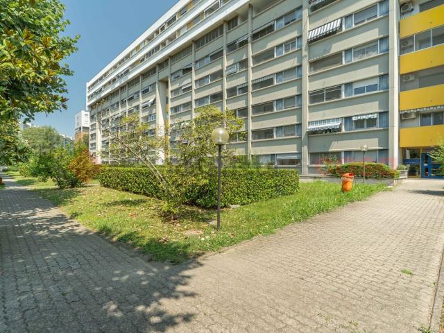 Appartamento in vendita di 105 m² in Via Cascina Bianca