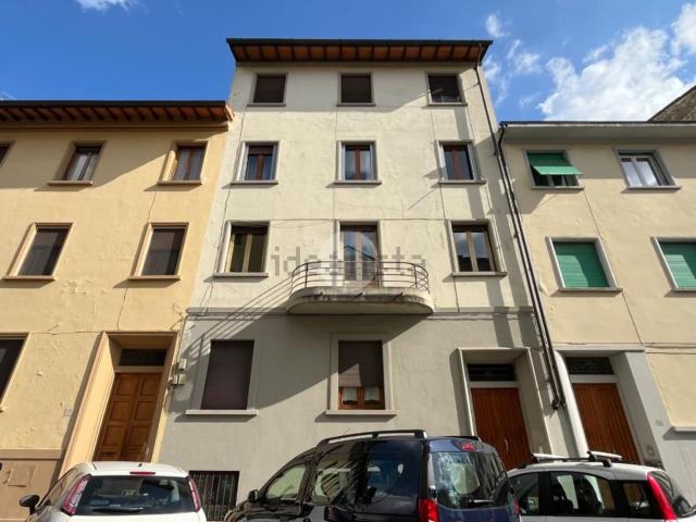 Appartamento in vendita di 105 m² in Via Castelfidardo, 6