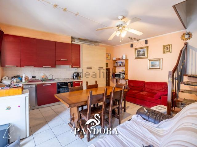 Appartamento in vendita di 105 m² in Via Centrale Vecchia, 4