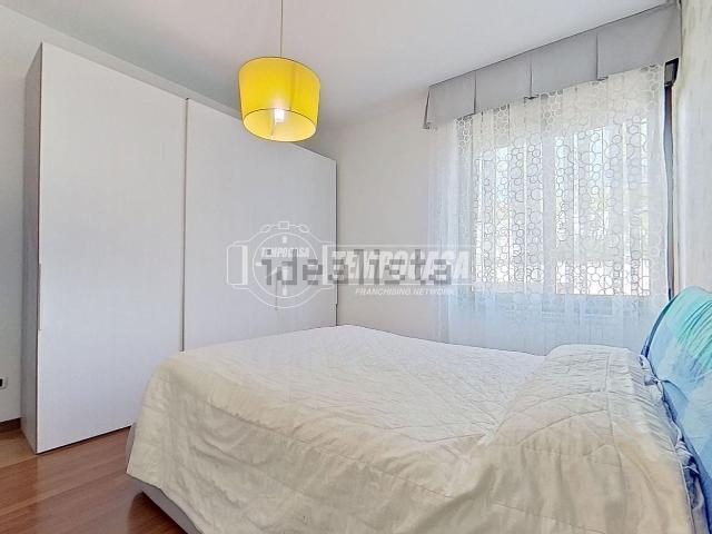 Appartamento in vendita di 105 m² in Via Ciro Menotti, 4