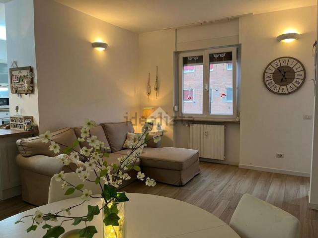 Appartamento in vendita di 105 m² in Via Clateo Castellini, 63