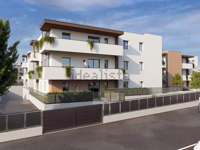 Appartamento in vendita di 105 m² in Via Claudia, 181