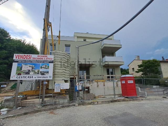 Appartamento in vendita di 105 m² in Via A. Catalani