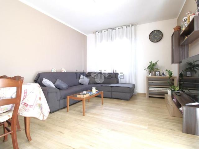 Appartamento in vendita di 105 m² in Via A. Doria, 12