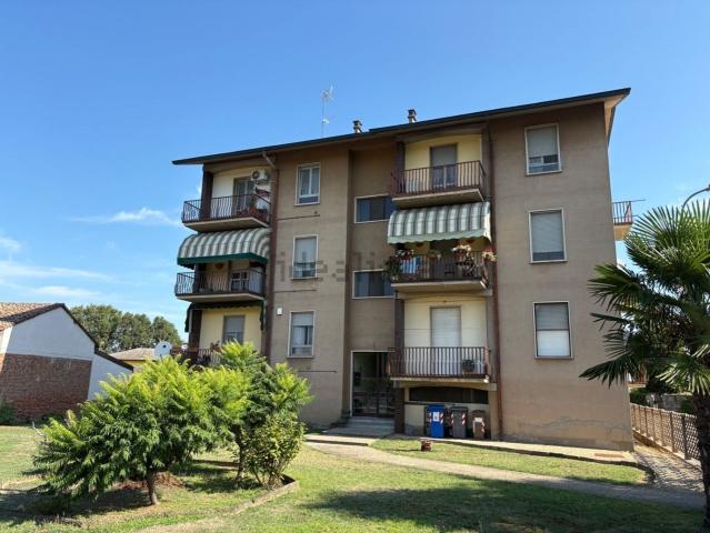 Appartamento in vendita di 105 m² in Via A. Gramsci, 1