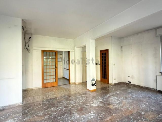 Appartamento in vendita di 105 m² in Via Antonio Corazzi, 2