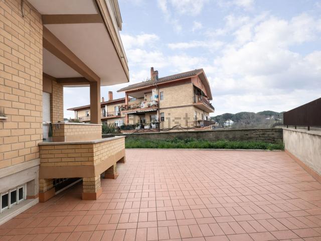 Appartamento in vendita di 105 m² in Via Antonio Gramsci, 2