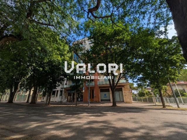 Appartamento in vendita di 105 m² in Via Antonio Laghi, 9