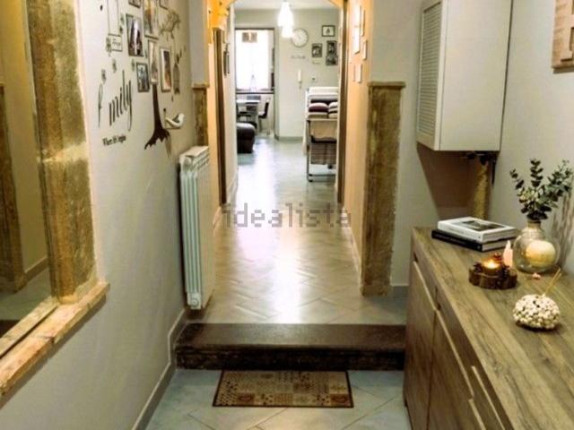 Appartamento in vendita di 105 m² in Via Annibal Caro, 73