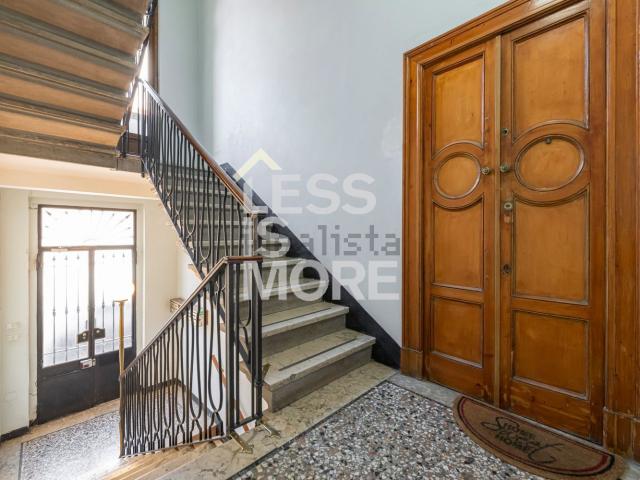 Appartamento in vendita di 105 m² in Via Accademia, 16
