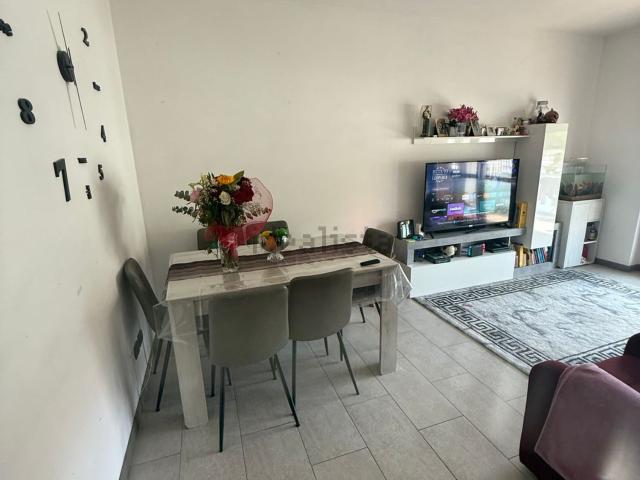 Appartamento in vendita di 105 m² in Via Adua