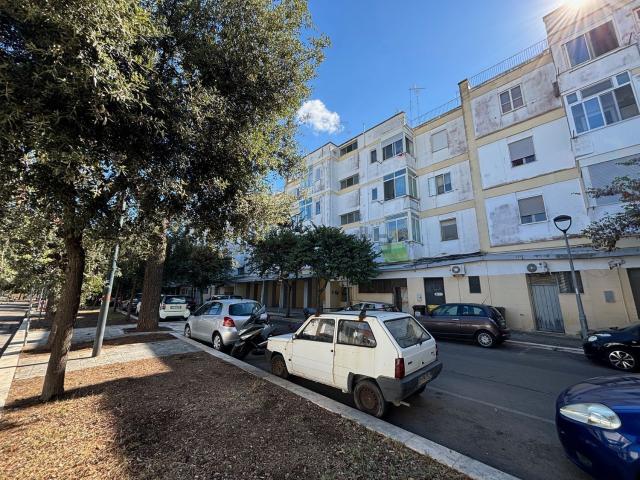 Appartamento in vendita di 105 m² in Via Adige, 10