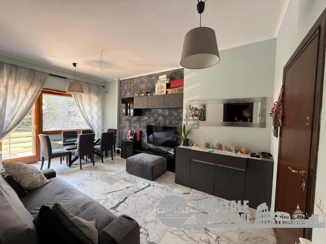 Appartamento in vendita di 105 m² in Via Alberto Litta Modignani