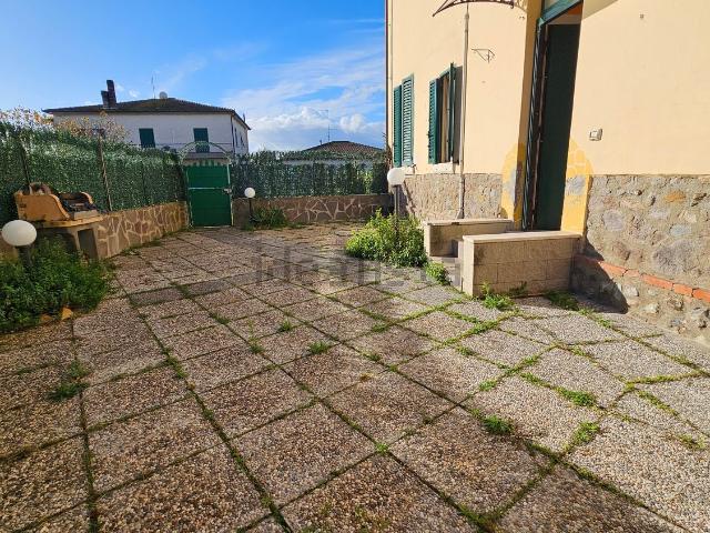 Appartamento in vendita di 105 m² in Via Alessandro Manzoni