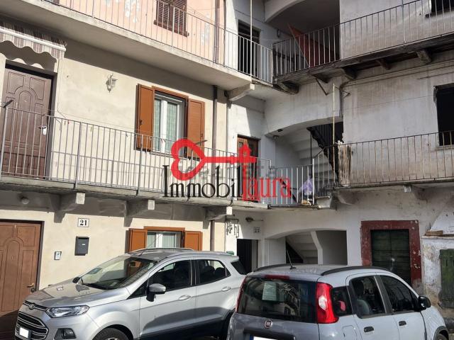 Appartamento in vendita di 105 m² in Via Alessandro Magnasco