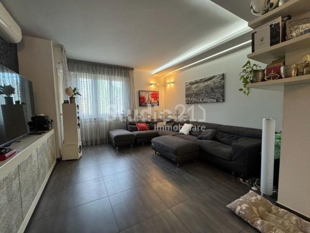 Appartamento in vendita di 105 m² in Via Aligi Barducci