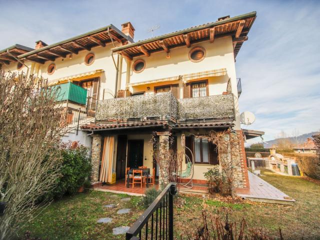 Appartamento in vendita di 105 m² in Via all&apos Asilo
