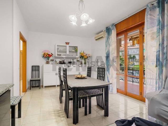 Appartamento in vendita di 105 m² in Via Argentieri, 346