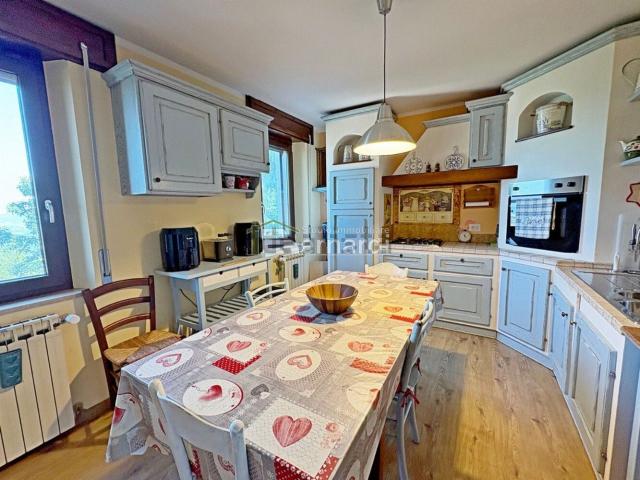 Appartamento in vendita di 105 m² in Via Beccastecca, 1