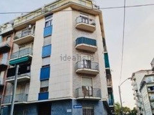 Appartamento in vendita di 105 m² in Via Bene Vagienna, 37